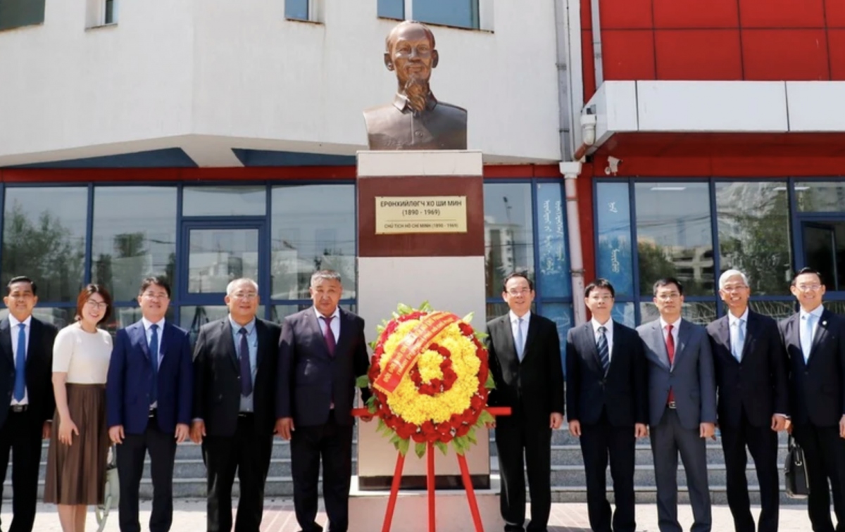 HCM City leader affirms strong Vietnam-Mongolia ties during Ulaanbaatar visit